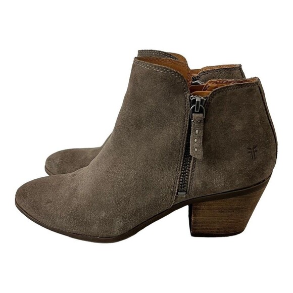 Frye Size 9 Judith Zip Ankle Bootie Leather Suede Taupe 3471735 - Picture 4 of 8
